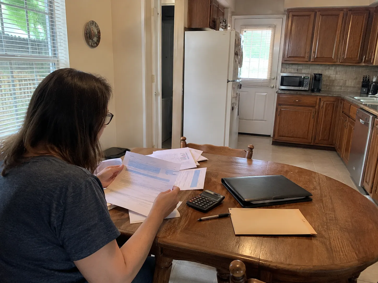 Bankruptcy and home sale paperwork for a Houston Texas property