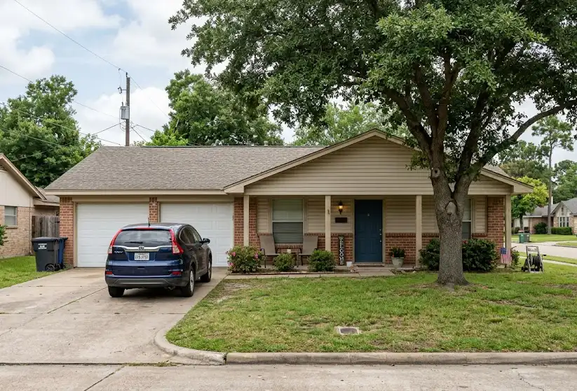 Sell your house fast before foreclosure in Houston Texas